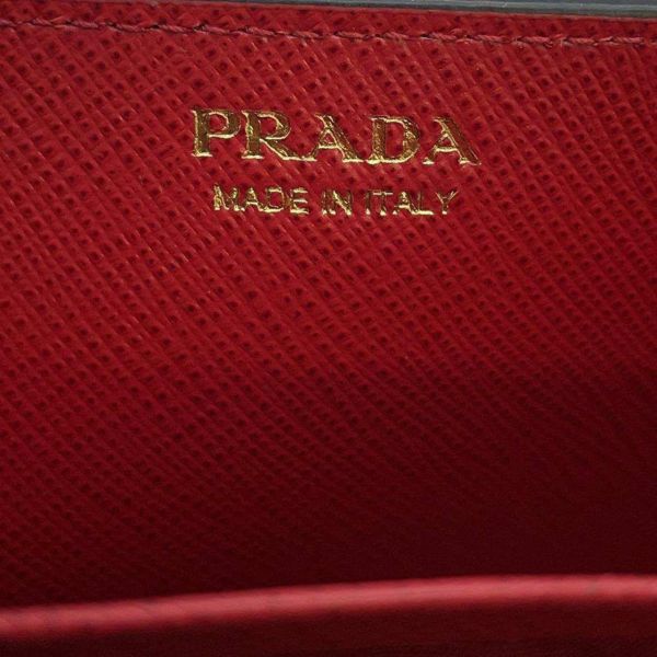 プラダ チェーンウォレット ピンバッジ サフィアーノ 1DH044 PRADA 財布 黒