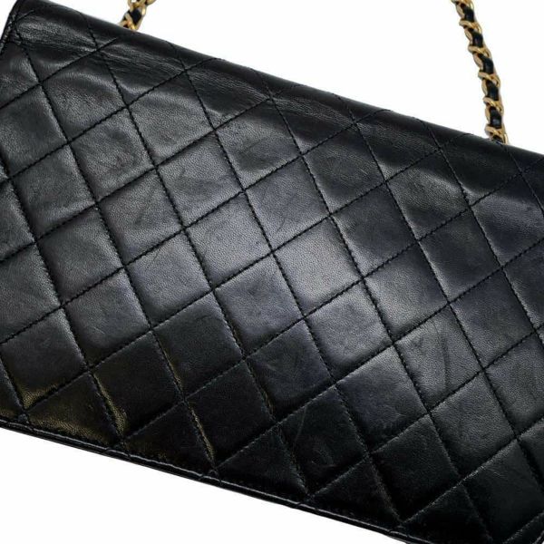 シャネル チェーンショルダーバッグ ココマーク マトラッセ プッシュロック ラムスキン CHANEL 黒