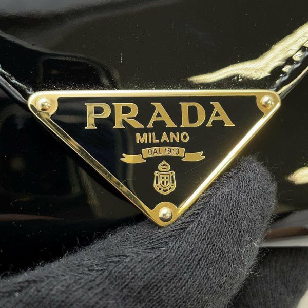 プラダ チェーンバッグ ミニ トライアングルロゴ パテント 1BP051 PRADA 2way クラッチバッグ 黒