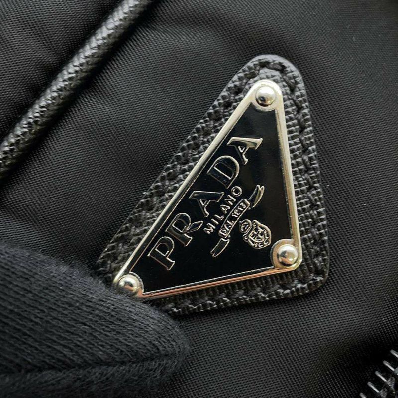 プラダ ビジネスバッグ ブリーフケース トライアングルロゴ ナイロン PRADA メンズ 黒