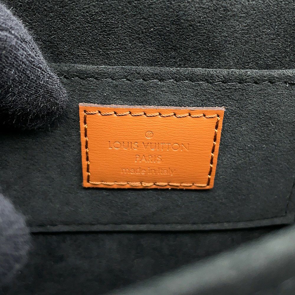 ルイヴィトン ショルダーバッグ モノグラム・リバース ドーフィーヌ MINI M45959 LOUIS VUITTON 黒 ブラック