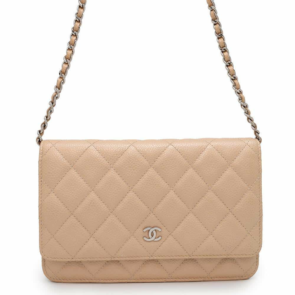シャネル チェーンウォレット マトラッセ ココマーク キャビアスキン CHANEL 財布