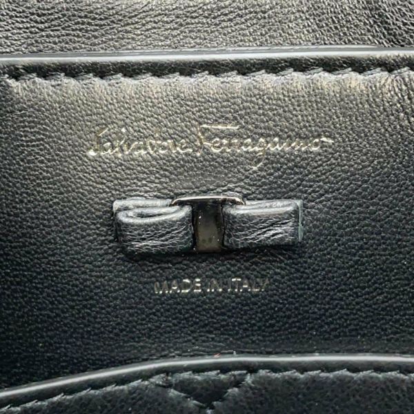 サルヴァトーレ・フェラガモ ショルダーバッグ ビバ ボウ ヴァラリボン キャンバス Ferragamo