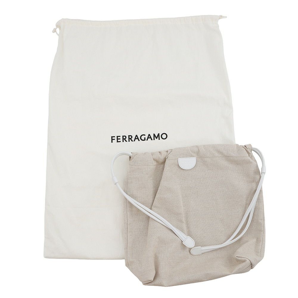 サルヴァトーレ・フェラガモ トートバッグ ガンチーニ 21A012 Ferragamo 白