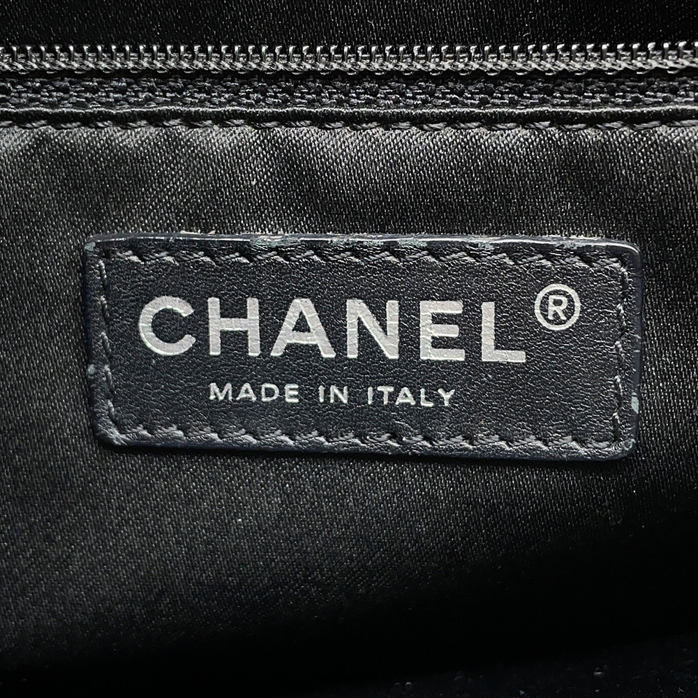 シャネル チェーントートバッグ ココマーク マトラッセ GST キャビアスキン A50995 CHANEL 黒