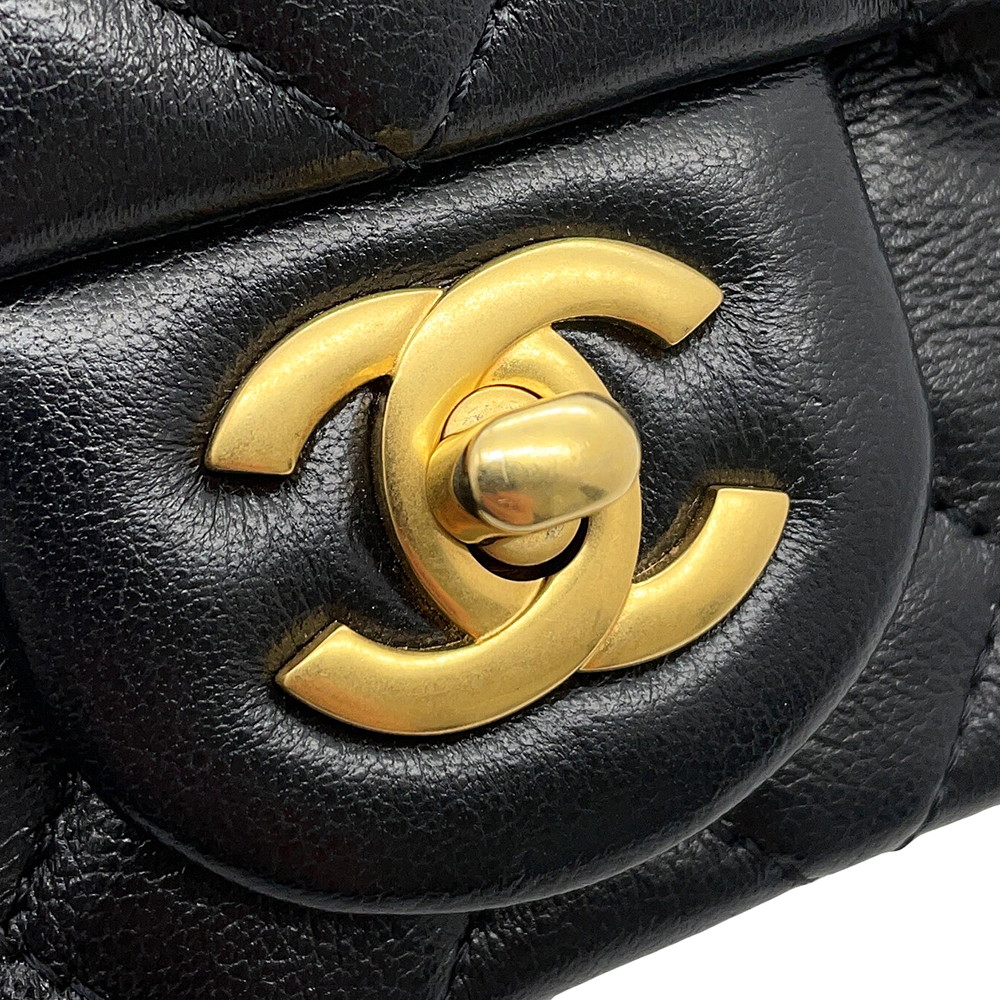 シャネル チェーンショルダーバッグ ミニマトラッセ ラムスキン AS1786 CHANEL ココボール 黒