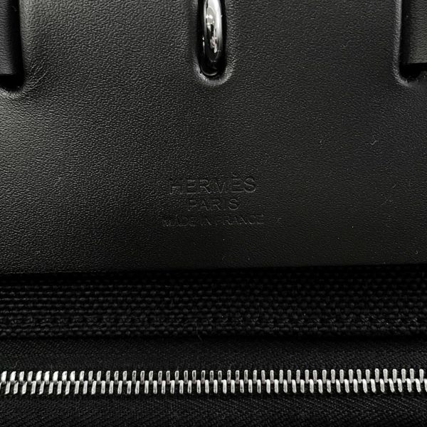 エルメス ショルダーバッグ エールバッグジップGM ブラック/シルバー金具 トワルミリタリー/ヴァッシュハンター W刻印 黒