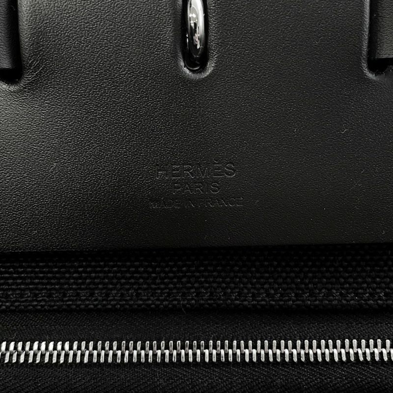 エルメス ショルダーバッグ エールバッグジップGM ブラック/シルバー金具 トワルミリタリー/ヴァッシュハンター W刻印 黒