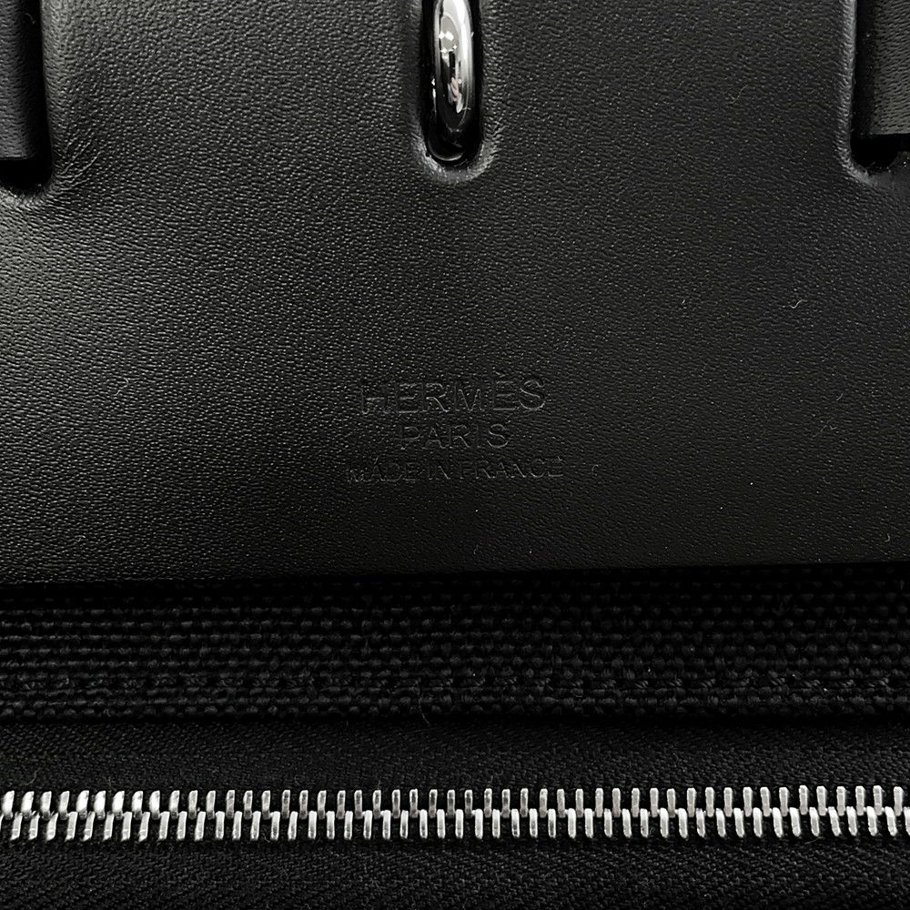 エルメス ショルダーバッグ エールバッグジップGM ブラック/シルバー金具 トワルミリタリー/ヴァッシュハンター W刻印 黒