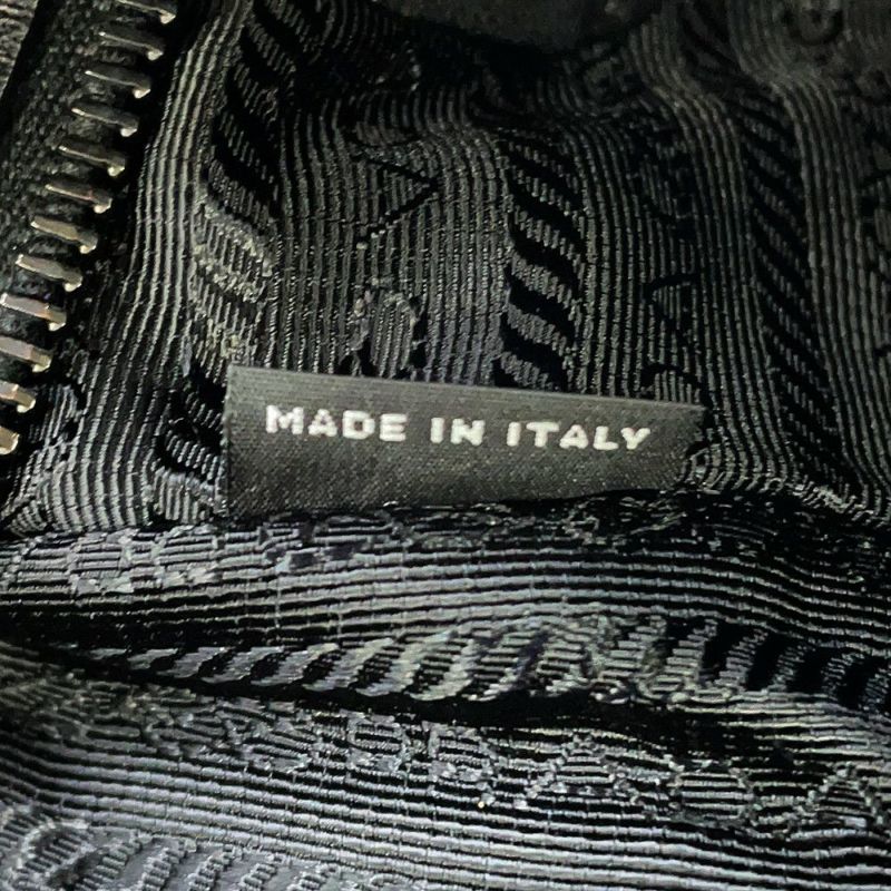 プラダ ショルダーバッグ ロゴ メッセンジャーバッグ レザー VA0959 PRADA 黒