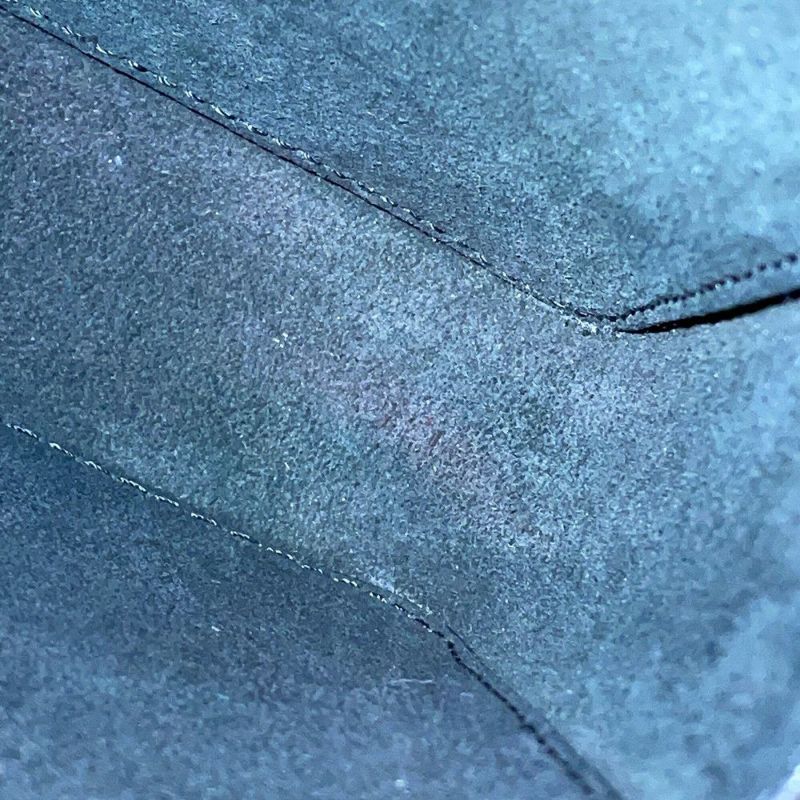 ヴァレンティノ・ガラヴァーニ ショルダーバッグ VLTN ロゴ レザー 2Y2B0943WJW VALENTINO 黒