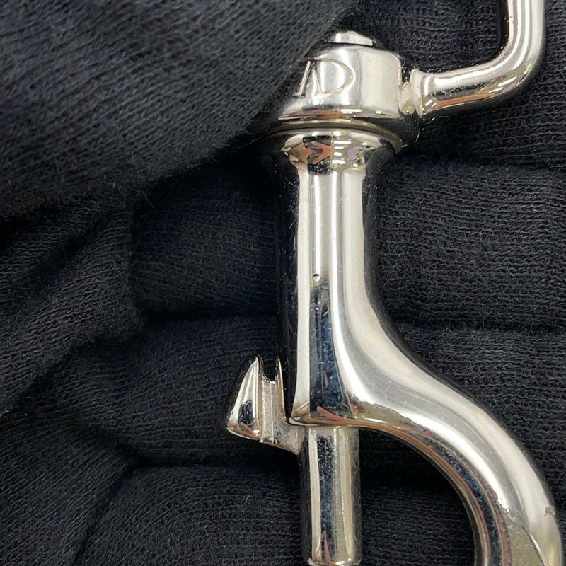 ヴァレンティノ・ガラヴァーニ ショルダーバッグ VLTN ロゴ レザー 2Y2B0943WJW VALENTINO 黒