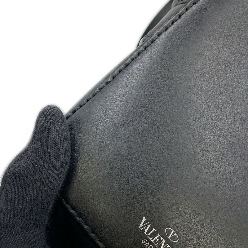 ヴァレンティノ・ガラヴァーニ ショルダーバッグ VLTN ロゴ レザー 2Y2B0943WJW VALENTINO 黒