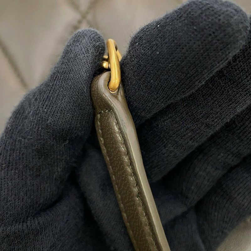 サンローランパリ チェーンショルダー バッグ トイパファー ラムスキン 759337 SAINT LAURENT PARIS