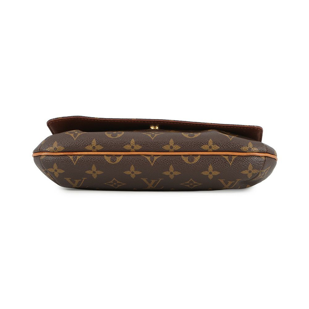 ルイヴィトン ショルダーバッグ モノグラム ミュゼット・タンゴ ショートショルダー M51257