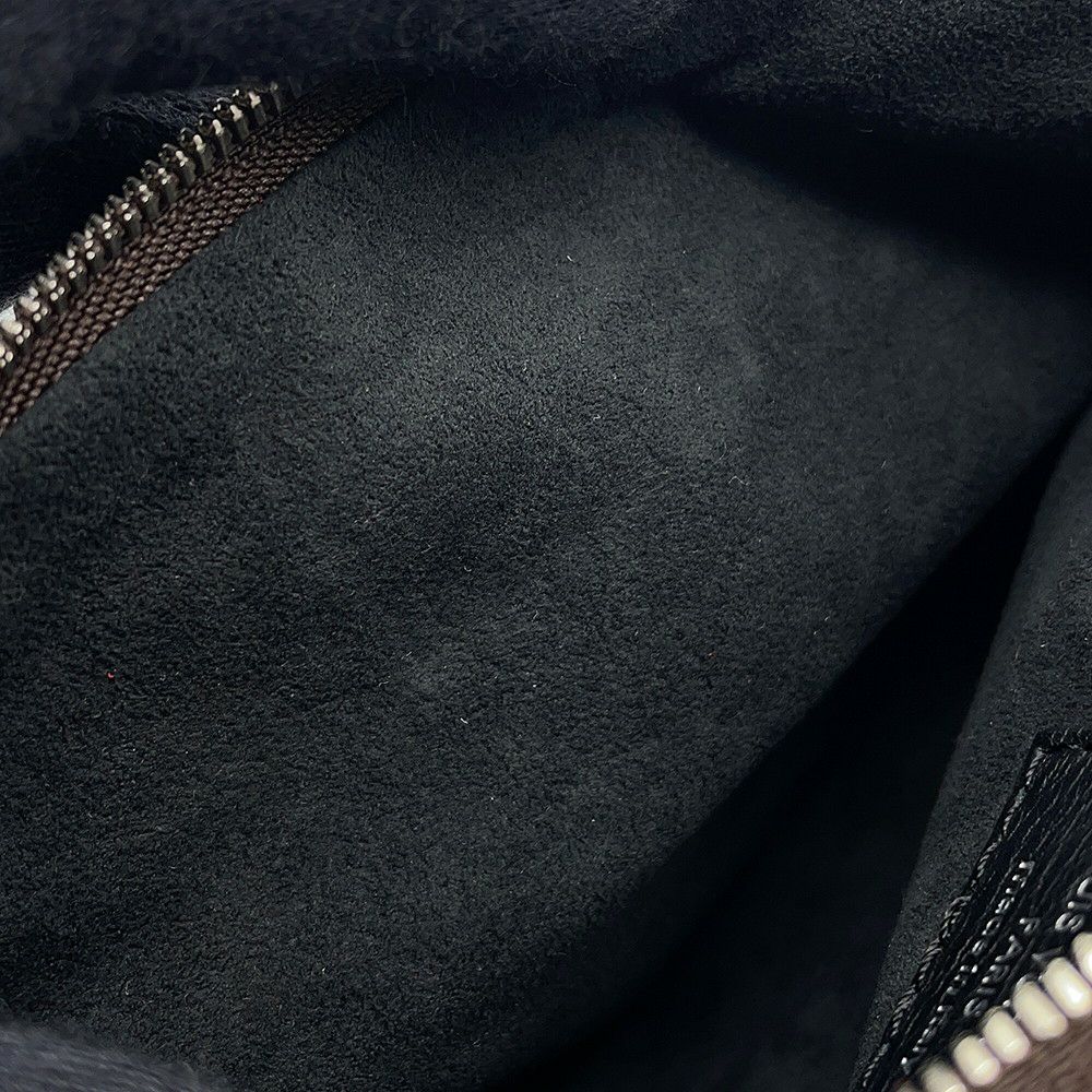 ルイヴィトン ショルダーバッグ モノグラム ポーチ・エクスプローラー M62232 LOUIS VUITTON