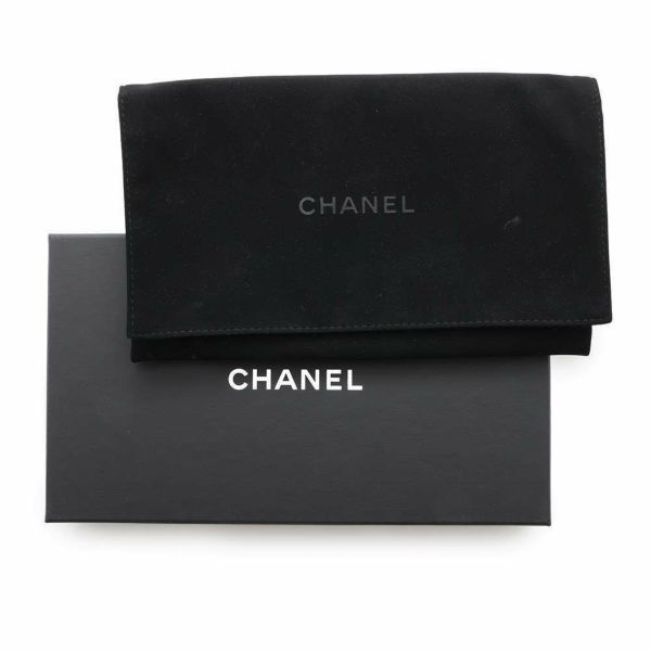 シャネル チェーンウォレット マトラッセ ココマーク シャイニー カーフスキン CHANEL 財布 白