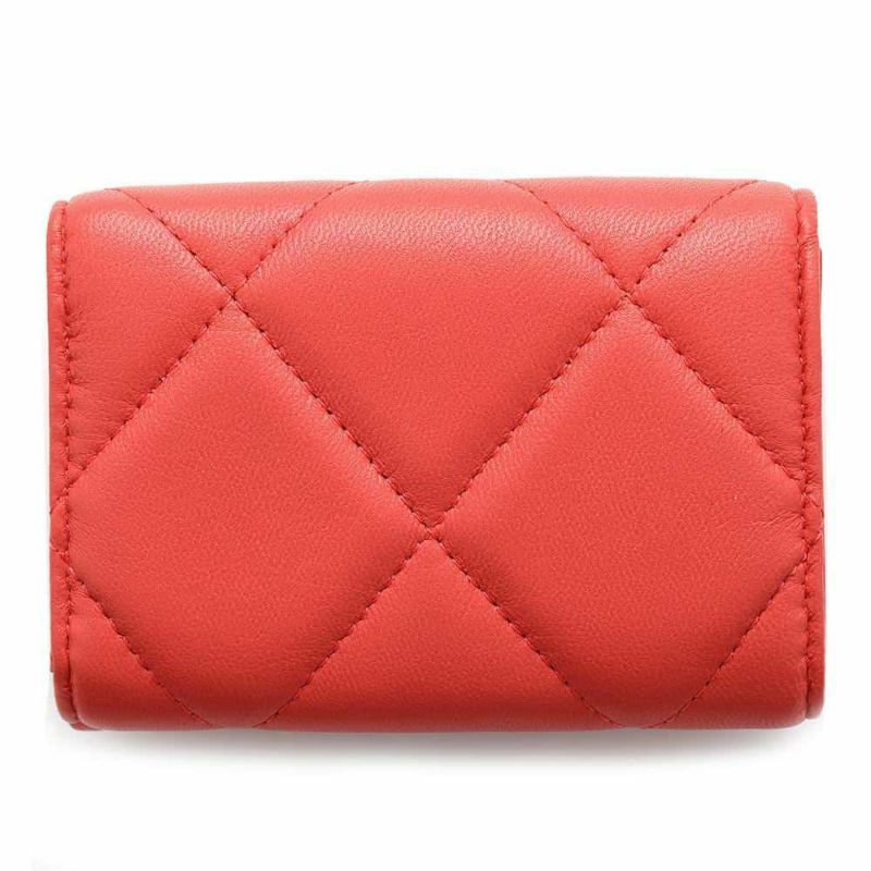 シャネル 三つ折り財布 キルティング ココマーク ラムスキン AP1789 CHANEL 財布 折りたたみ コンパクト