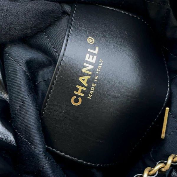 シャネル ハンドバッグ CHANEL 22 ミニ ココマーク ボーダー カーフレザー AS3980 2wayショルダーバッグ 黒 白