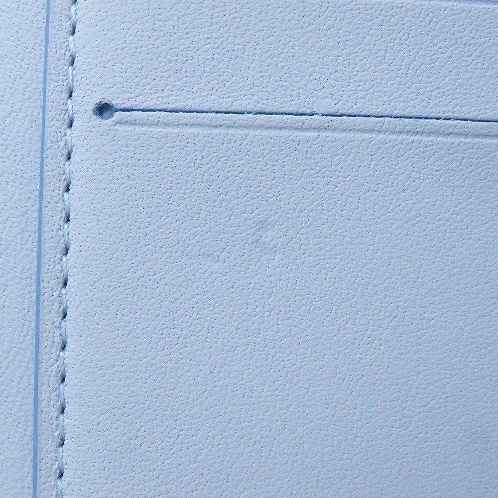 ルイヴィトン 三つ折り財布 トリヨンレザー ポルトフォイユ・カプシーヌ コンパクト M81306 LOUIS VUITTON ヴィトン 財布