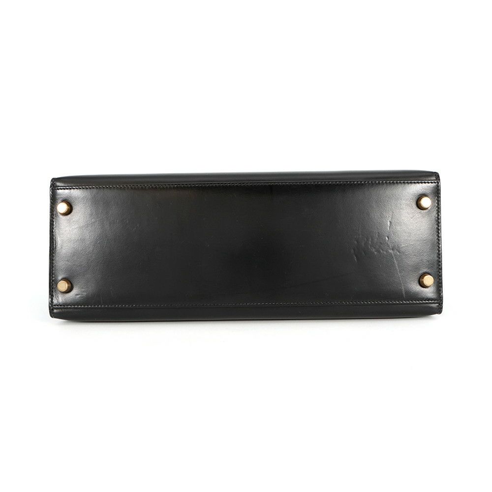 エルメス ハンドバッグ ケリー32 外縫い ブラック/ゴールド金具 ボックスカーフ 〇W刻印 2wayショルダー 黒