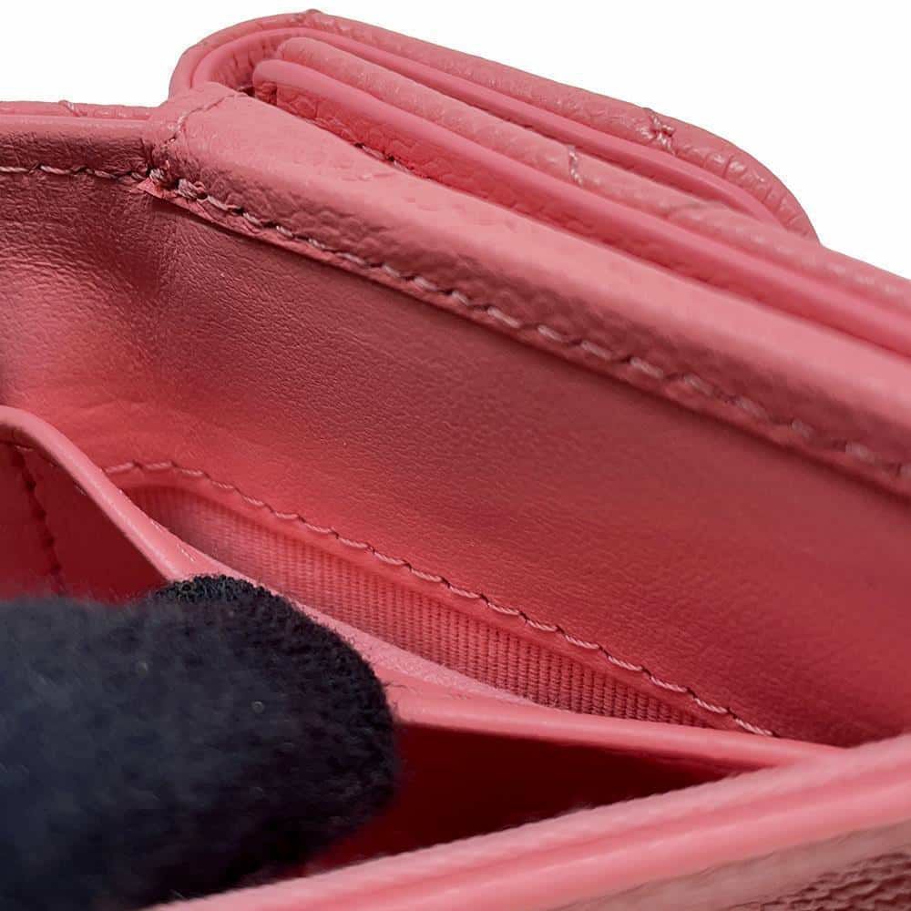 シャネル 三つ折り財布 マトラッセ ココマーク クラシック スモール フラップ ウォレット AP0230 CHANEL 財布