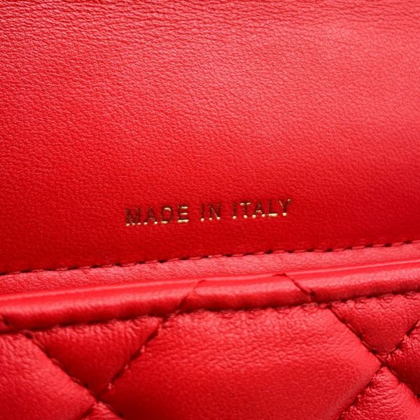 シャネル チェーンショルダーバッグ フラップ フォンケース マトラッセ ココマーク ラムスキン AP2096 CHANEL ポシェット