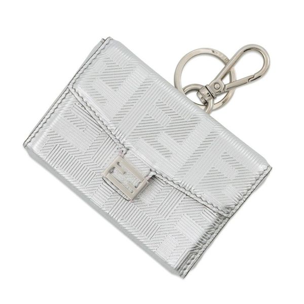 フェンディ バッグチャーム ナノ バゲット レザー 7AS206 FENDI | 中古