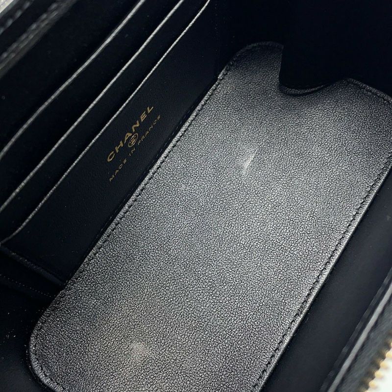 シャネル チェーンショルダーバッグ マトラッセ ココマーク ヴァニティケース ラムスキン AP2199 CHANEL 黒