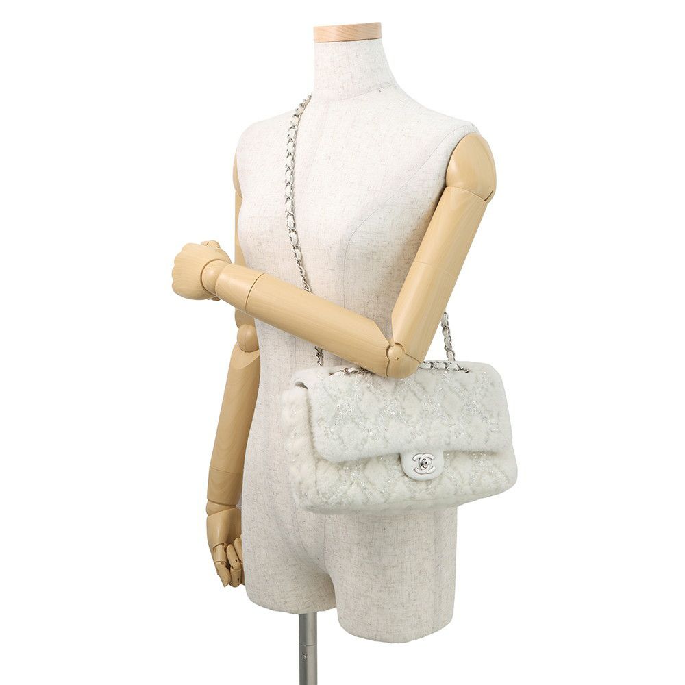 シャネル チェーンショルダーバッグ マトラッセ ココマーク フェイクパール ビーズ ムートン CHANEL バッグ 白