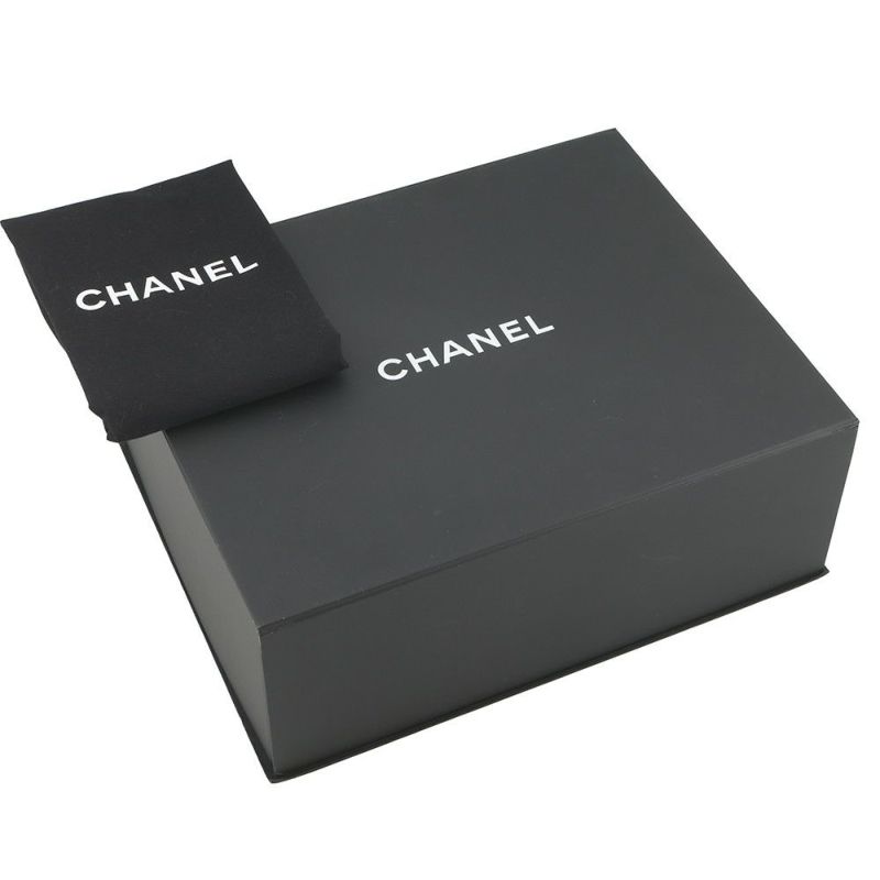 シャネル チェーンショルダーバッグ マトラッセ ココマーク フェイクパール ビーズ ムートン CHANEL バッグ 白