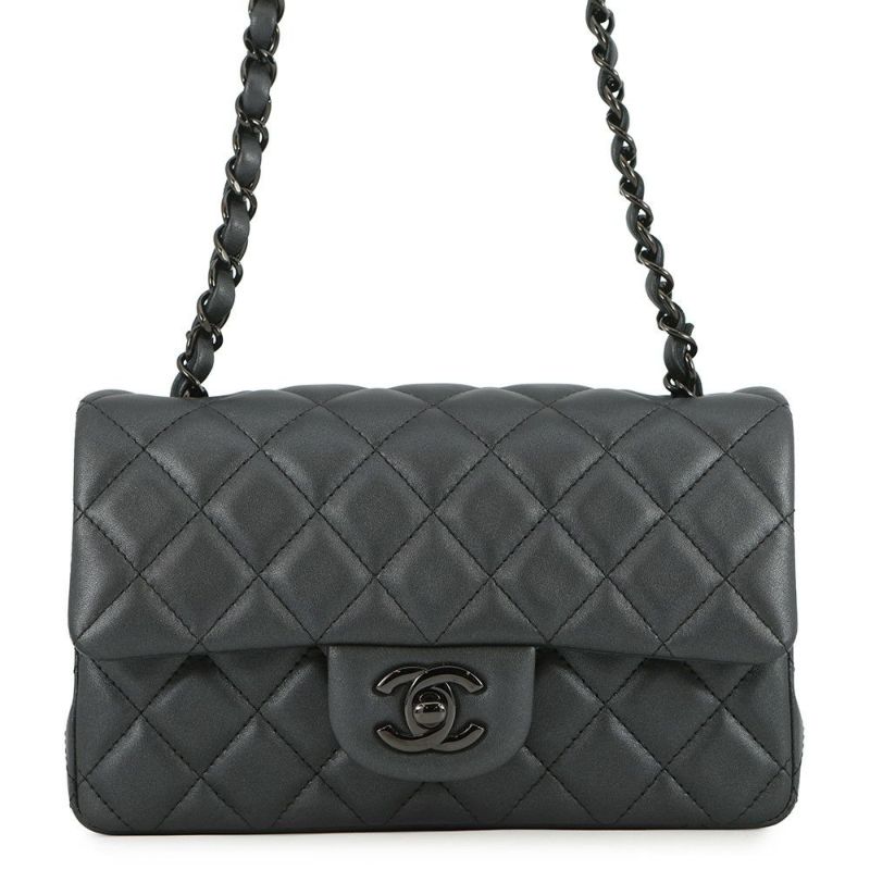 シャネル チェーンショルダーバッグ ココマーク ミニ マトラッセ 20 ラムスキン A69900 CHANEL 黒