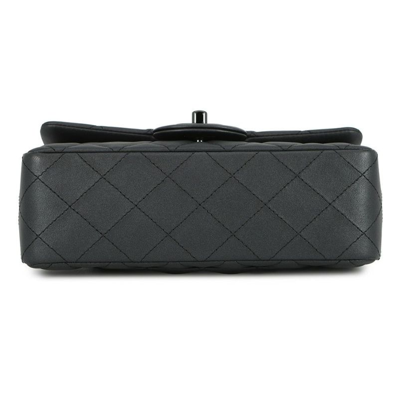 シャネル チェーンショルダーバッグ ココマーク ミニ マトラッセ 20 ラムスキン A69900 CHANEL 黒