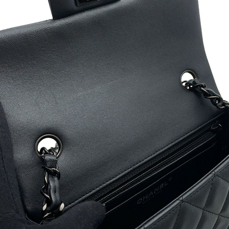 シャネル チェーンショルダーバッグ ココマーク ミニ マトラッセ 20 ラムスキン A69900 CHANEL 黒