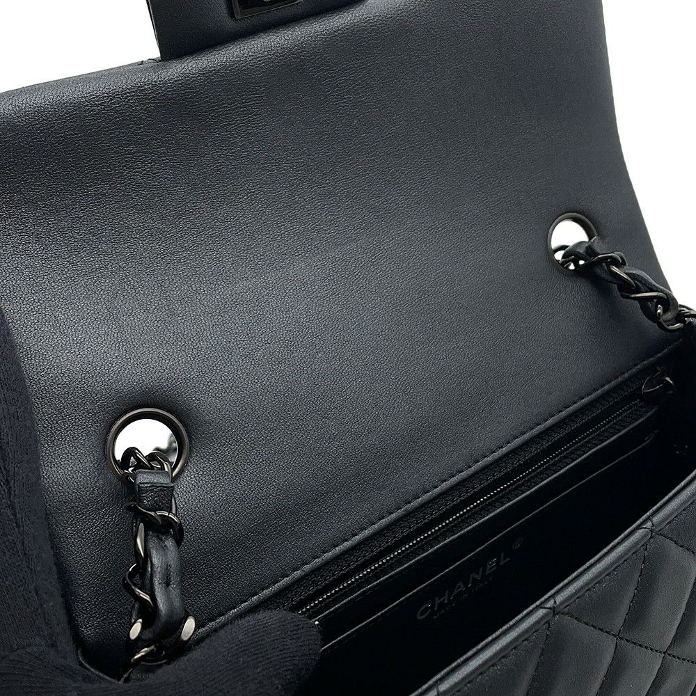 シャネル チェーンショルダーバッグ ココマーク ミニ マトラッセ 20 ラムスキン A69900 CHANEL 黒