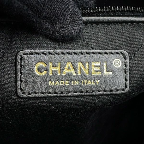 シャネル ハンドバッグ CHANEL 22 マトラッセ スモール グレインドカーフスキン AS3260 CHANEL ポーチ付き 黒