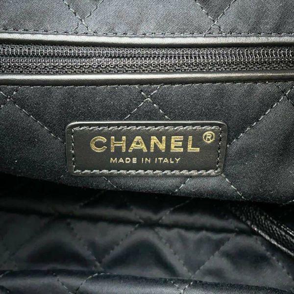 シャネル チェーンショルダーバッグ CHANEL22 スモール ソフトキャビアスキン AS3260 CHANEL ポーチ付き 黒