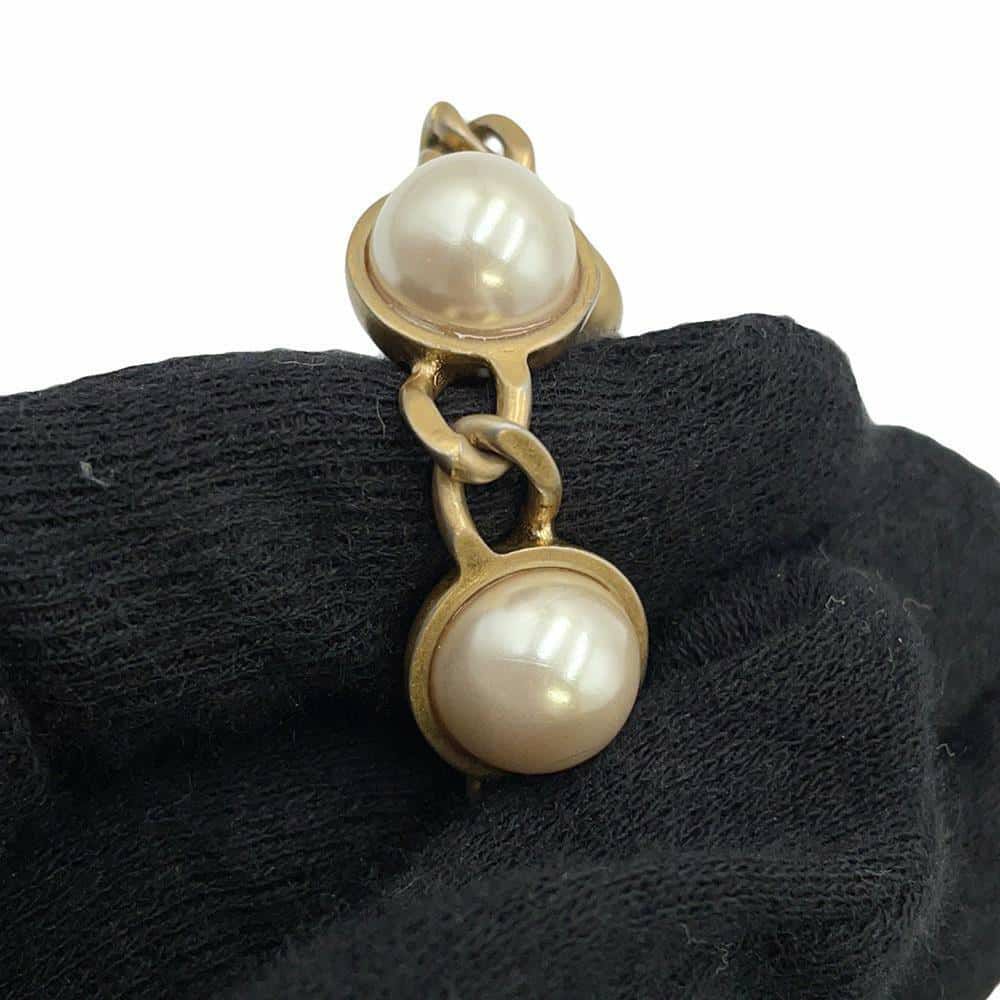 シャネル チェーンウォレット ココマーク フェイクパール カーフレザー CHANEL 黒 財布