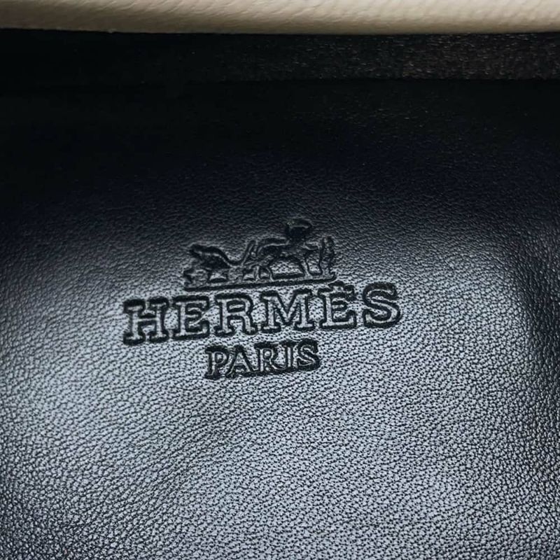 エルメス モカシン ロワイヤル フリンジ レディースサイズ37 1/2 HERMES 靴 ローファー 白