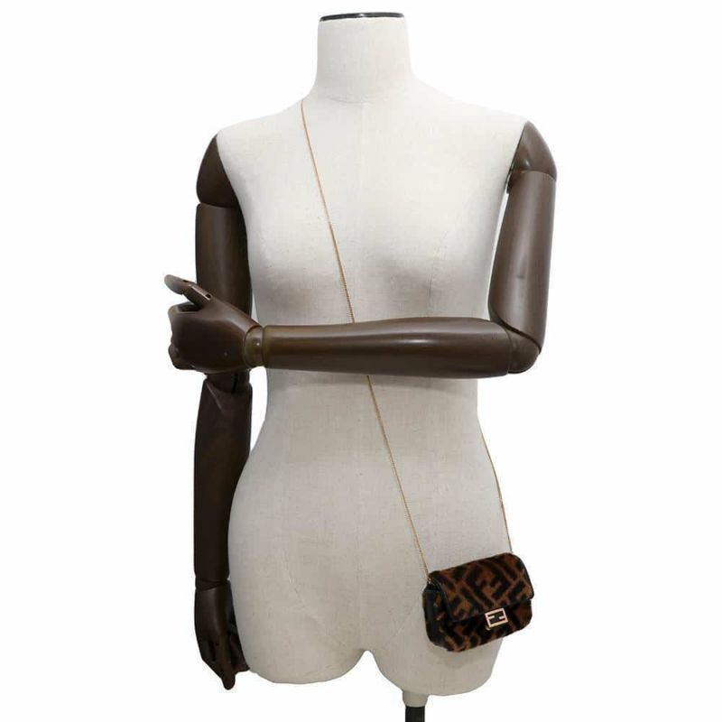 フェンディ バッグチャーム ナノ バゲット ファー 7AR844 FENDI 2wayチェーンショルダーバッグ 黒