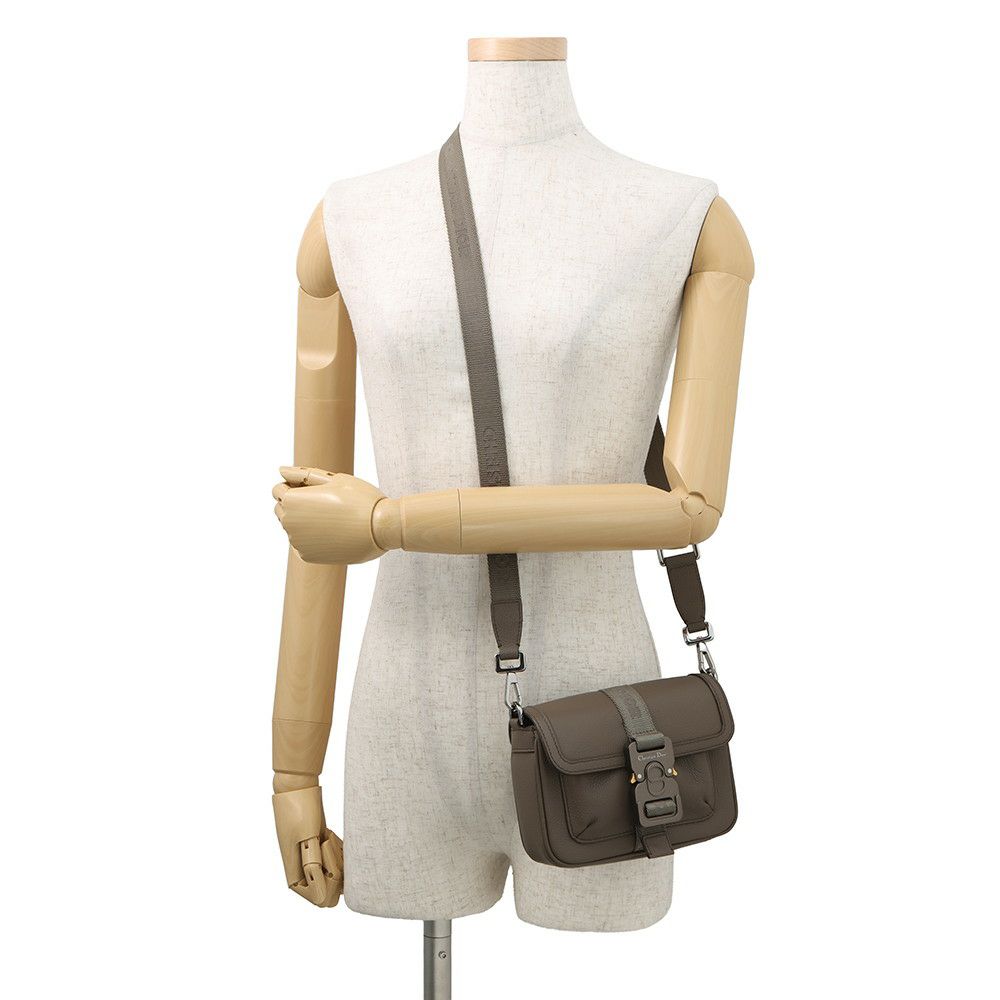 ディオール ショルダーバッグ HIT THE ROAD ミニ 2HTCA458YMJ