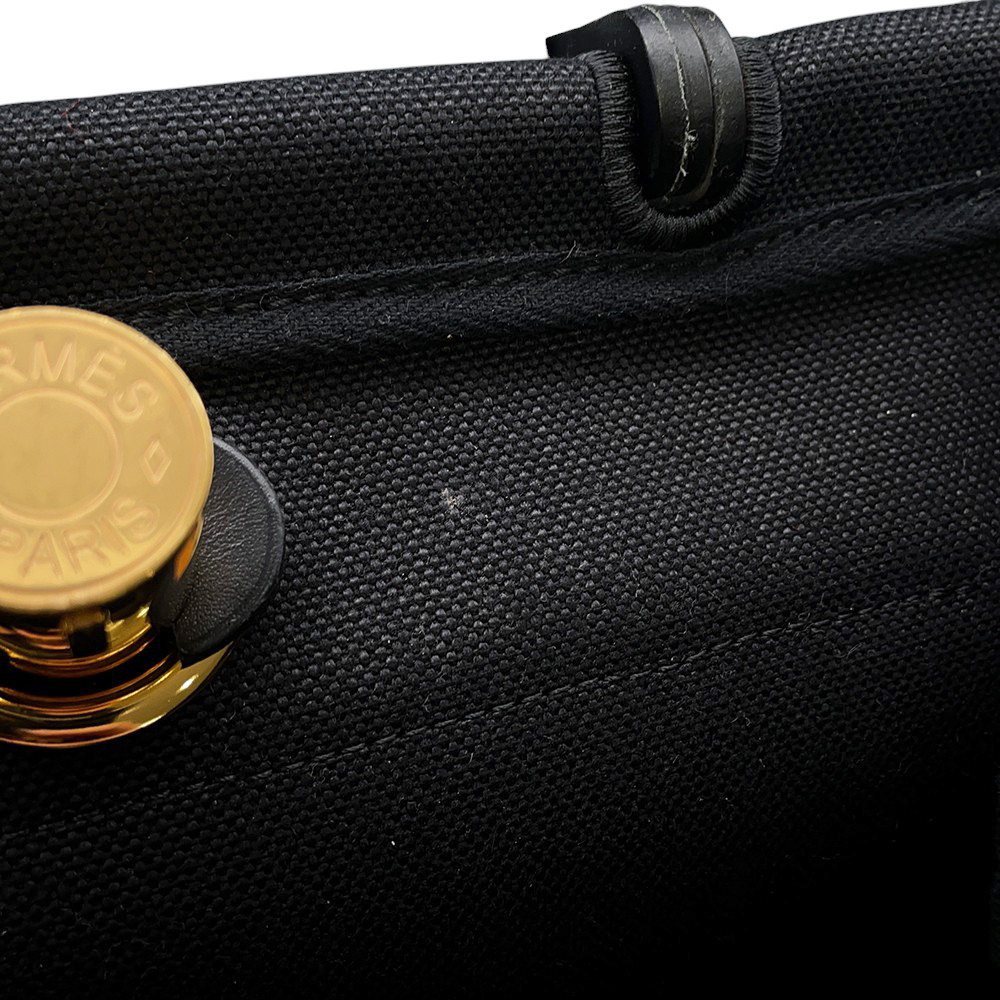エルメス エールバッグジップPM ルトゥルネ ブラック/ゴールド金具 トワルミリタリー / ヴァッシュハンター Z刻印 黒