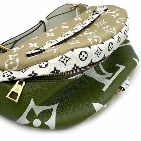 ルイヴィトン ボディバッグ モノグラム・ジャイアント バムバッグ M44611 LOUIS VUITTON