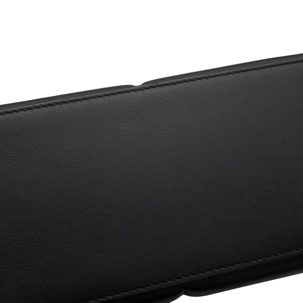 エルメス ハンドバッグ ケリー25 パデッド 外縫い ブラック/ゴールド金具 スイフト Z刻印 2wayショルダー 黒