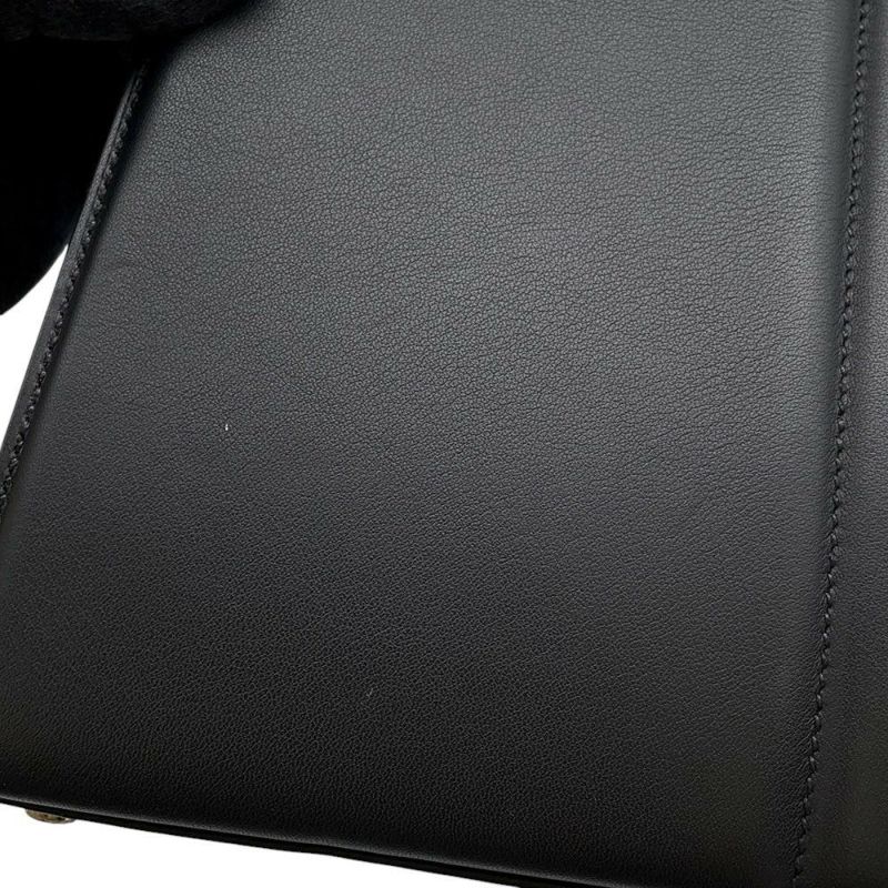 エルメス ハンドバッグ ケリー25 パデッド 外縫い ブラック/ゴールド金具 スイフト Z刻印 2wayショルダー 黒