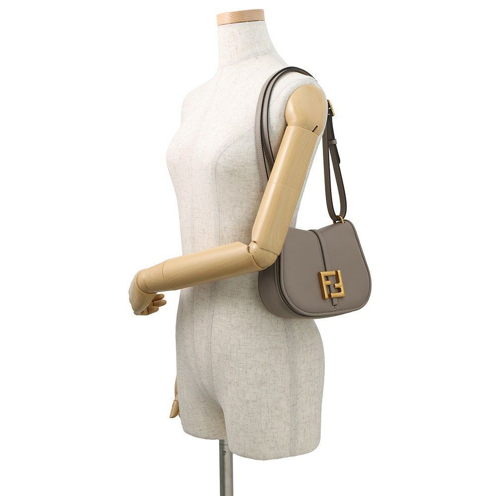 フェンディ ショルダーバッグ カモン スモール レザー 8BS082 FENDI バッグ 2way
