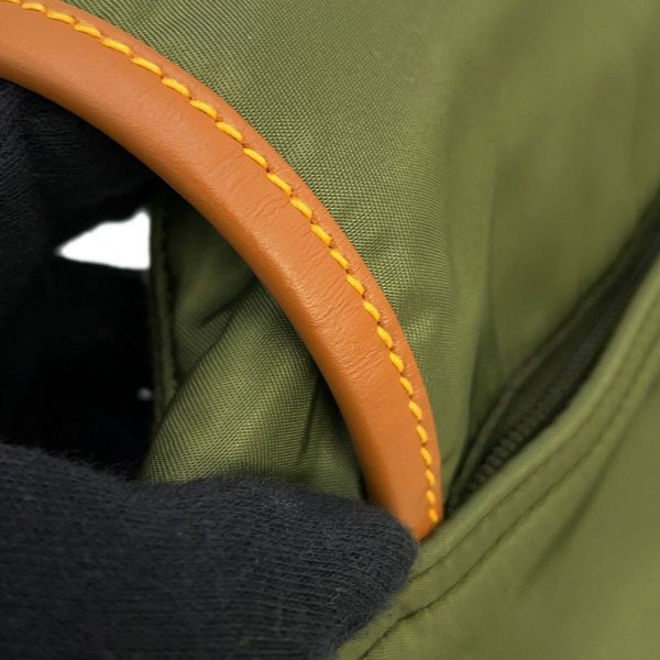 プラダ ボディバッグ トライアングルロゴ ナイロン レザー 2VH176 PRADA ウエストポーチ