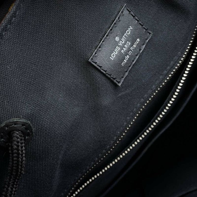 ルイヴィトン リュック モノグラム マカサー クリストファーPM M43735 LOUIS VUITTON ヴィトン バックパック メンズ 黒