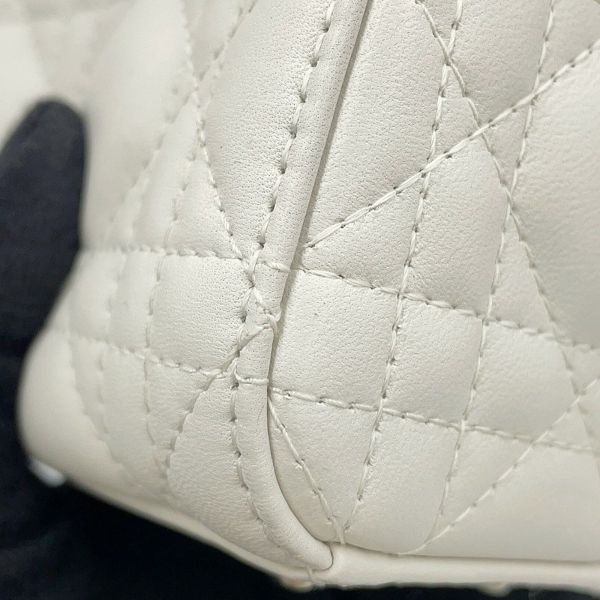 クリスチャン・ディオール ハンドバッグ カナージュ レディディオール ミニ ラムスキン M0505ONUL 2way 白