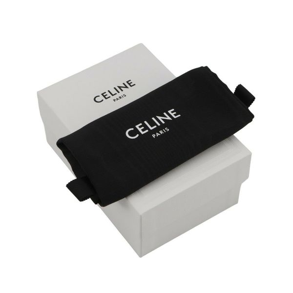 セリーヌ 三つ折り財布 トリオンフ スモール フラップウォレット 10D783DPV.38SI CELINE 黒
